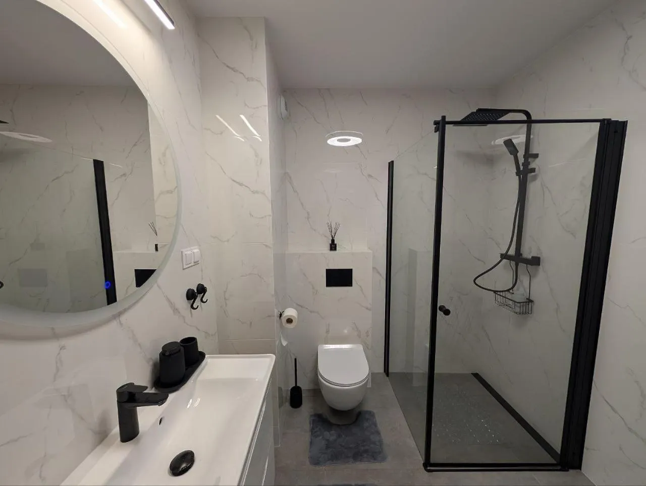 Apartamenty Przy Parku Swietlikow Wrocław